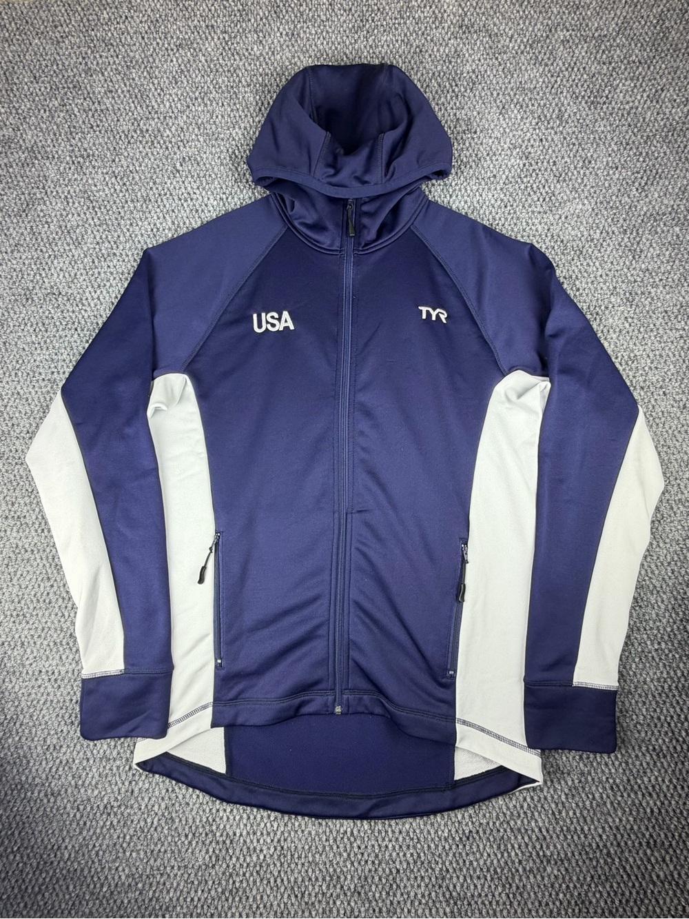 TYR Men’s Alliance Victory “USA” Warm Up Jacket, Team USA Size Large